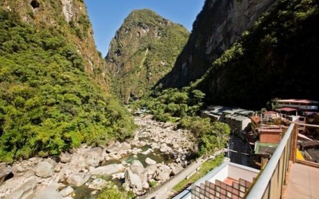 Hatuchay Hotels Machu Picchu