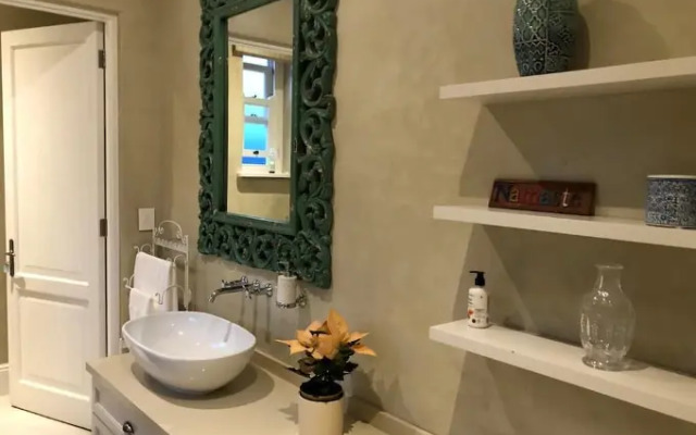 Creek Lane Guest House