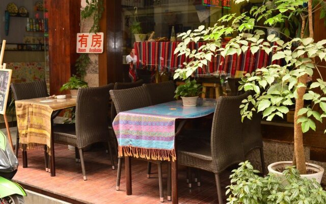 Dengba Hostel Yangshuo