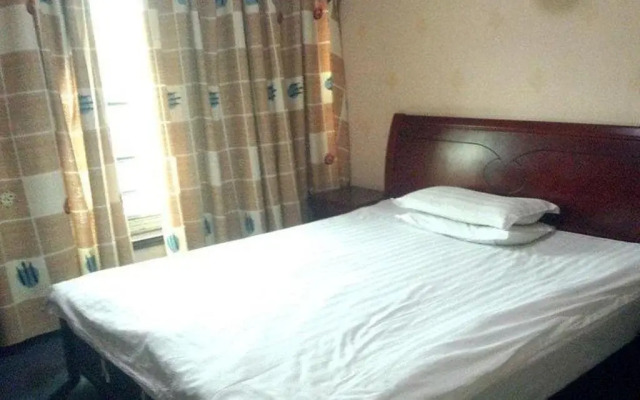 Shuangfeng Inn