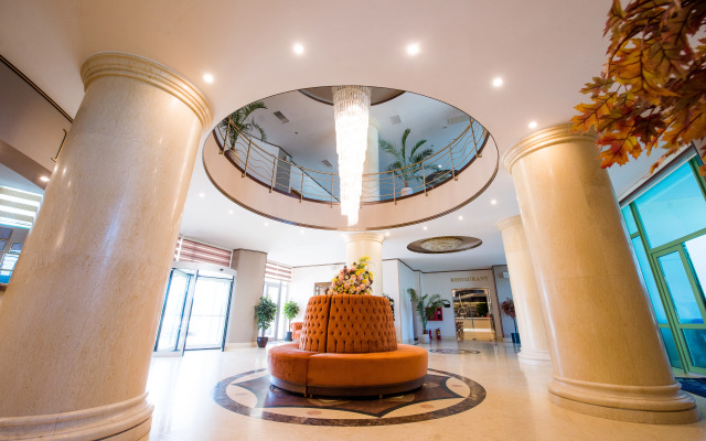 Malibu Hotel