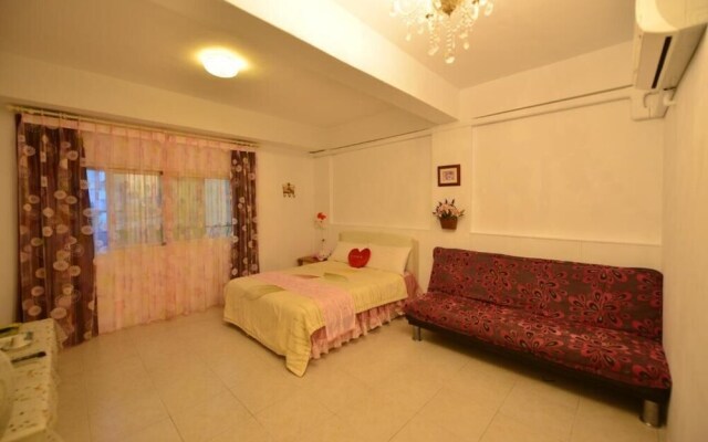 Happy Feet Homestay
