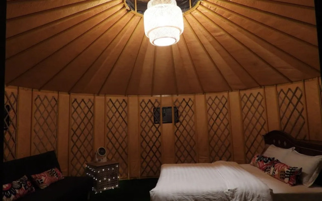 Matsu E19 - Campsite