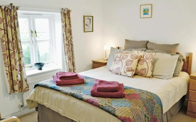 Meadow Cottage E1793