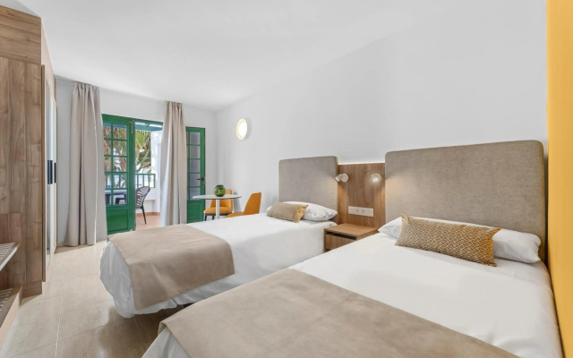 Tropicana Apartamentos