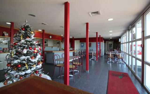 Fasthotel Tours Sud