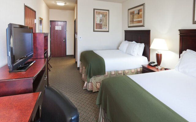 Holiday Inn Express Hotel & Suites Corsicana, An Ihg
