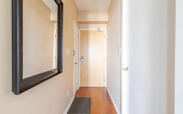 Stylish Downtown 1 Bedroom Apartment