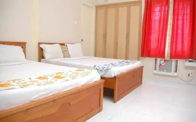 The Palm Service Apartment