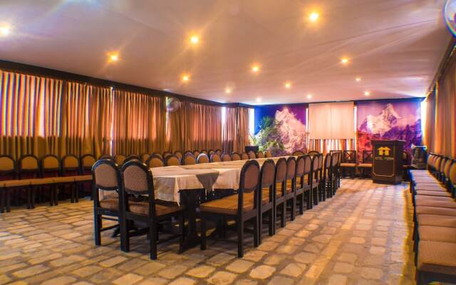 Hotel Meera