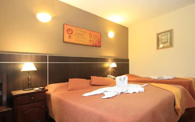 Hotel Sierralago Avenida