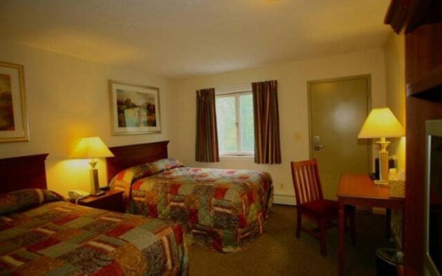 The Upper Pass Lodge at Magic Mountain