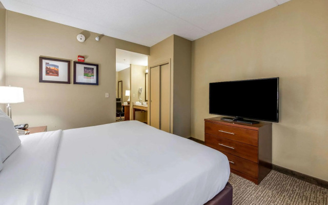 Comfort Suites Chicago O'Hare Airport