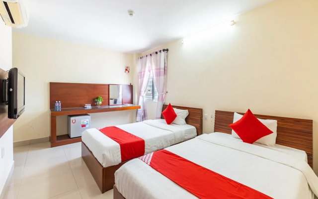 OYO 403 Bao Quyen Hotel