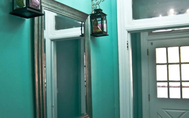 Colour Cube Guest House