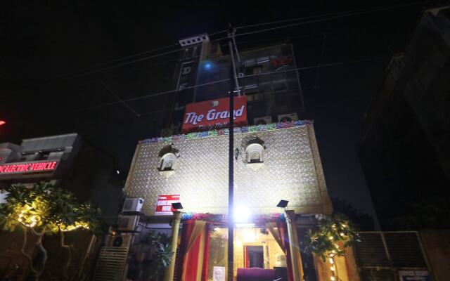 Hotel Grand Inn By OYO Rooms