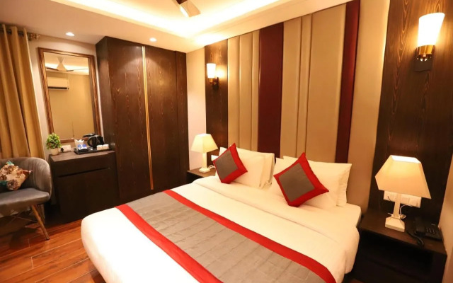 Hotel Azulo Inn Bhikaji Cama Place Delhi - Couple Friendly Local IDs Accepted