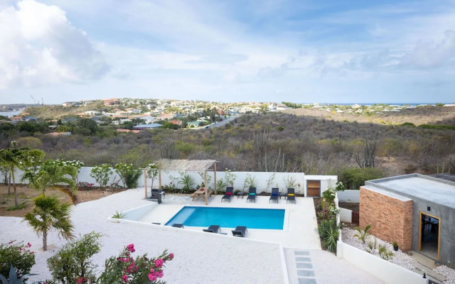 Sasha Apartment - Panoramic View With Pool