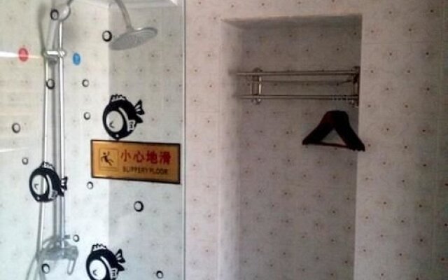 丽江爱花园客栈