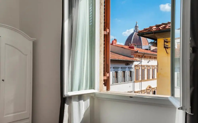Live Florence Guesthouse
