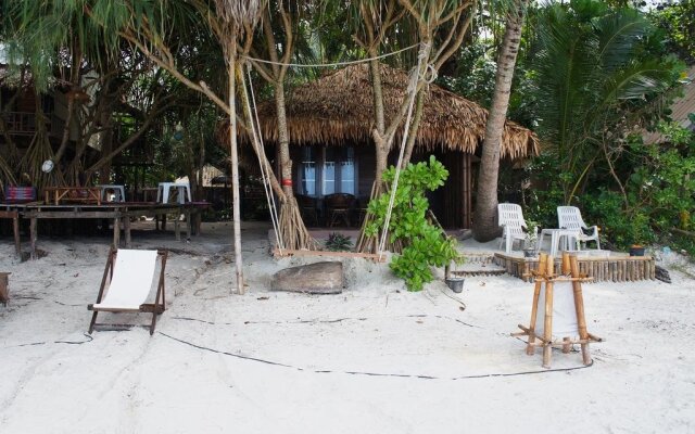 Lazy Hut
