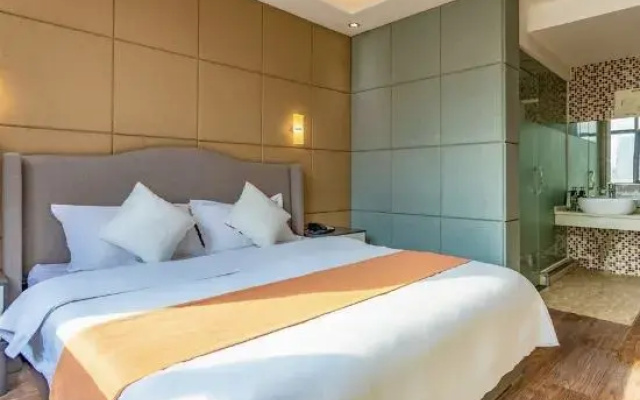 Zhongmou New Oriental Fashion Hotel
