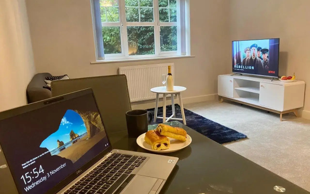 Private Luxury Room Southampton