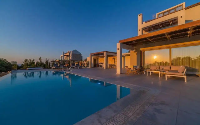 Vita Brevis - Premium Villa 1,5km From The Beach