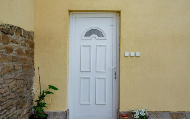 Teraszos vendégház