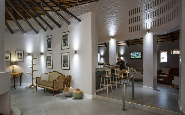 Protea Hotel by Marriott Oudtshoorn Riempie Estate