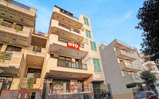 OYO Flagship 80586 Elite Homes