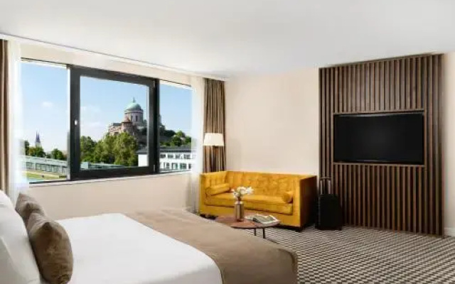 Grand Hotel Esztergom