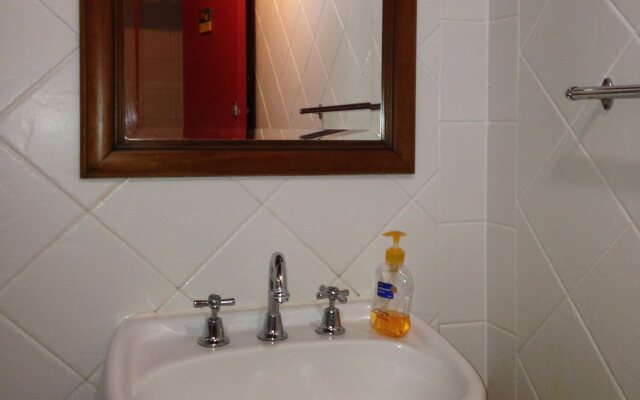 Dreamtime Travellers Rest Hostel