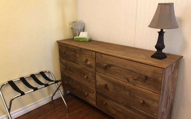 Escarpment Heights Motel