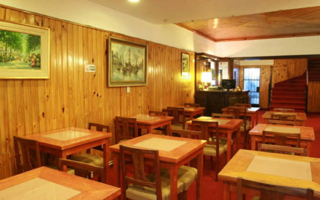 Hotel Canciller