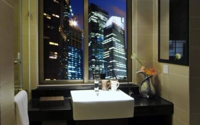 Yiwu Byland World Hotel
