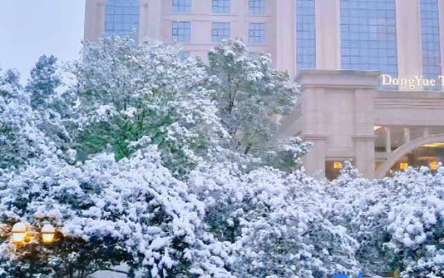 Dongyue Taiyi Hotel