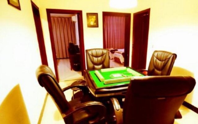 Deyang Luojiang Jingdong Business Inn