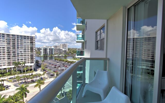 Hollywood Condos