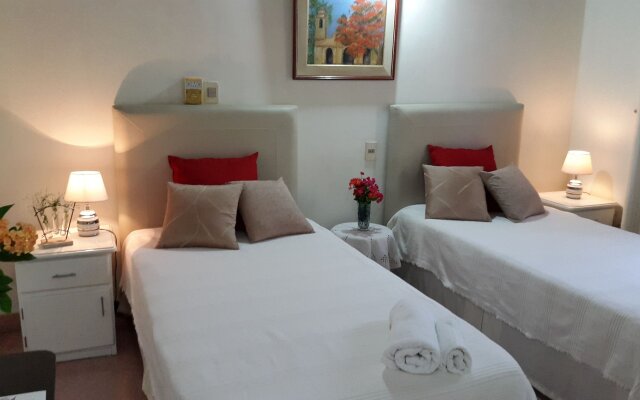 Hotel Los Jazmines B&B