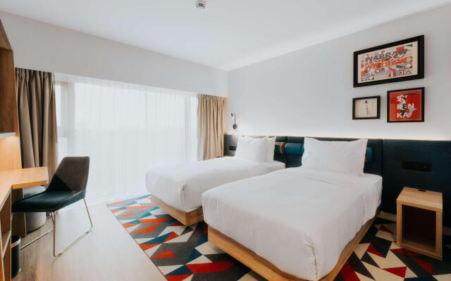 Hampton by Hilton Warsaw Reduta