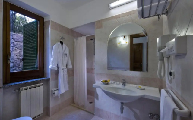 Punta Chiarito Resort