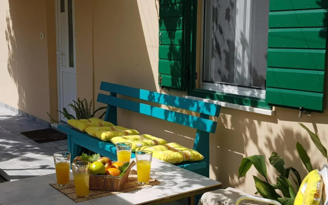 Apartment Taja, cijela kuća i vrt samo za vas