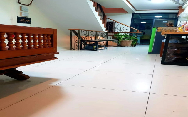 T2B Home - Hostel