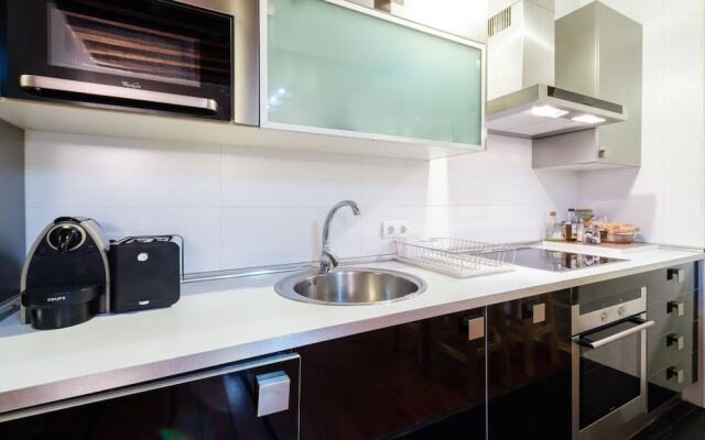 Apartamentos con patio junto a la catedral by Toledo AP