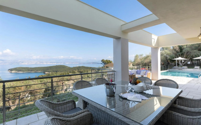 Villa White Stone by Rodostamo Hotel