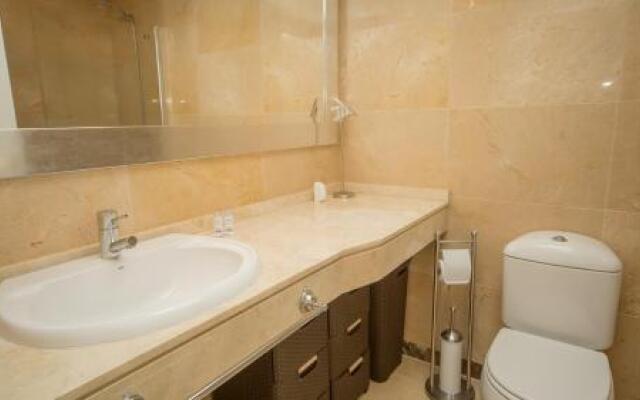 Duquesa Village 21.85.32