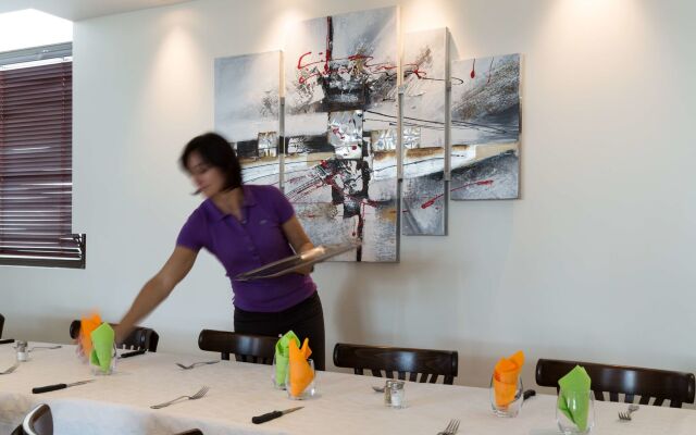 The Originals City, Hôtel Hélios