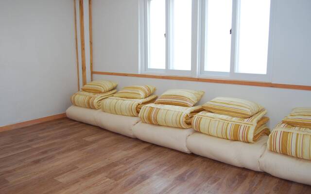 Maru Guesthouse Yeongdeungpo