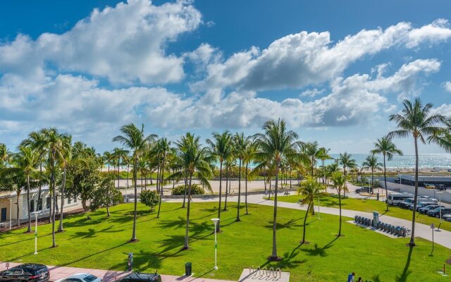 Bentley Hotel South Beach